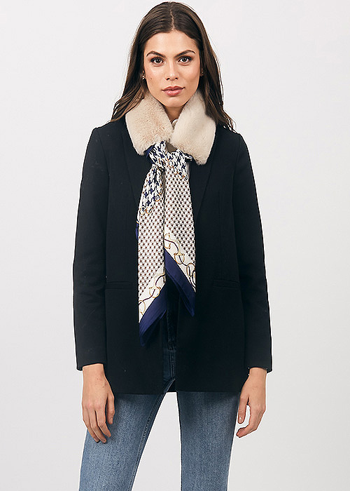 Pia Rossini Nikki Tie Scarf Product image